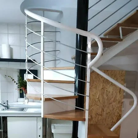 Сasa de vacaciones A Casa Do Tragaluz Casa Rural Con Restauración De Diseño En *